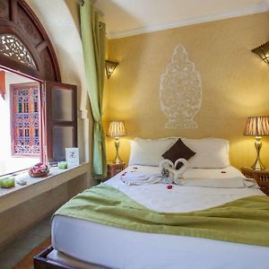 Kamer met een King Size Bed
